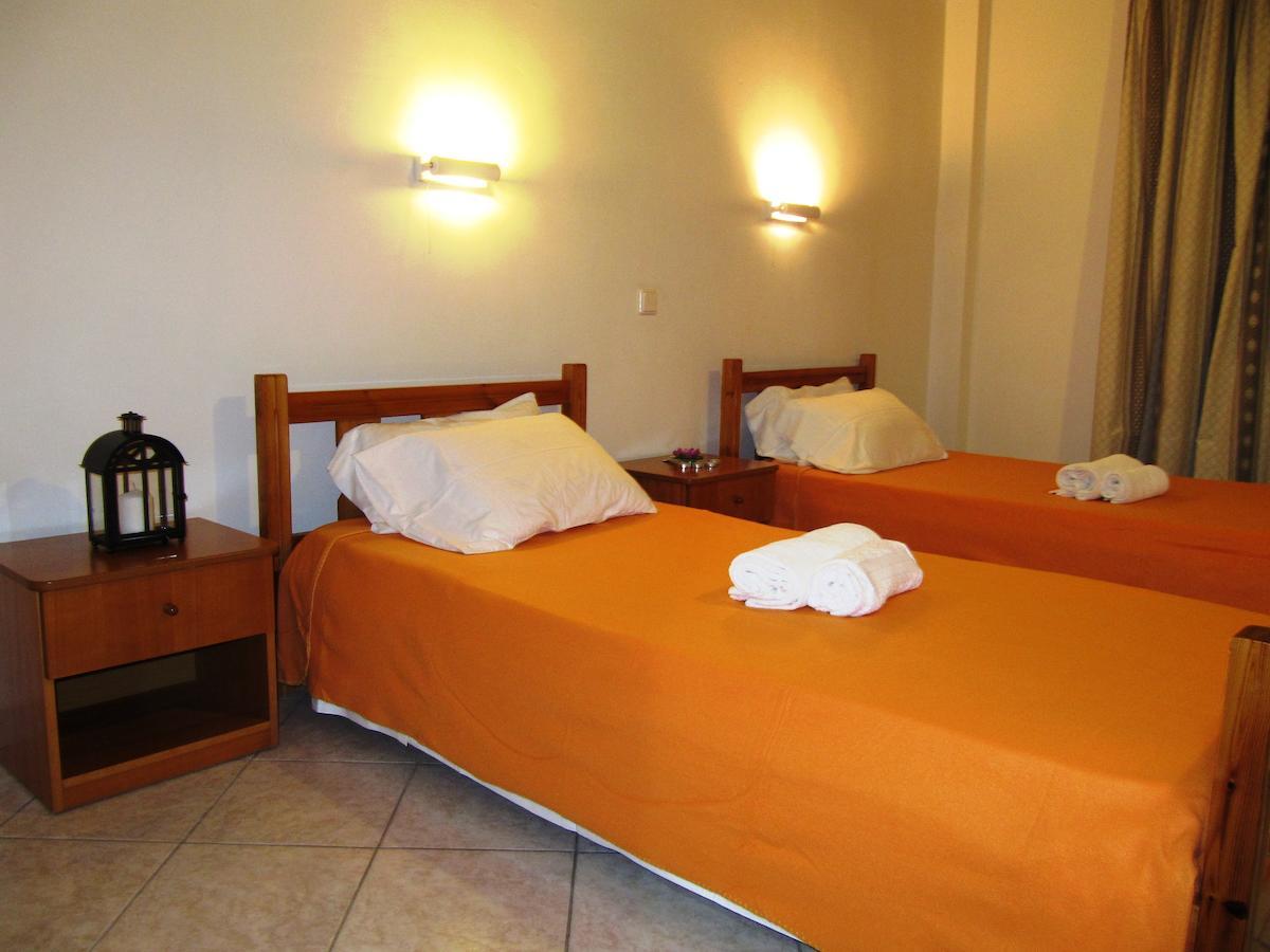 Calypso Hotel Othonoi Bagian luar foto