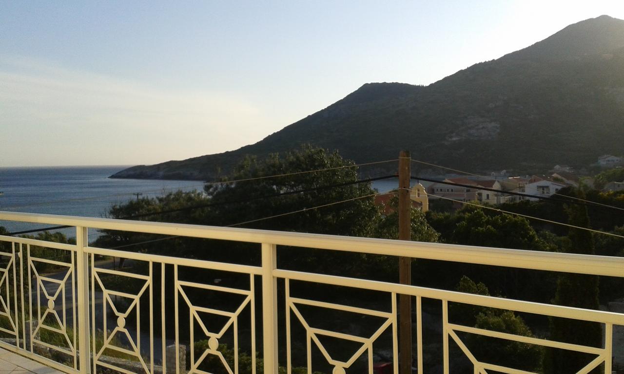 Calypso Hotel Othonoi Bagian luar foto